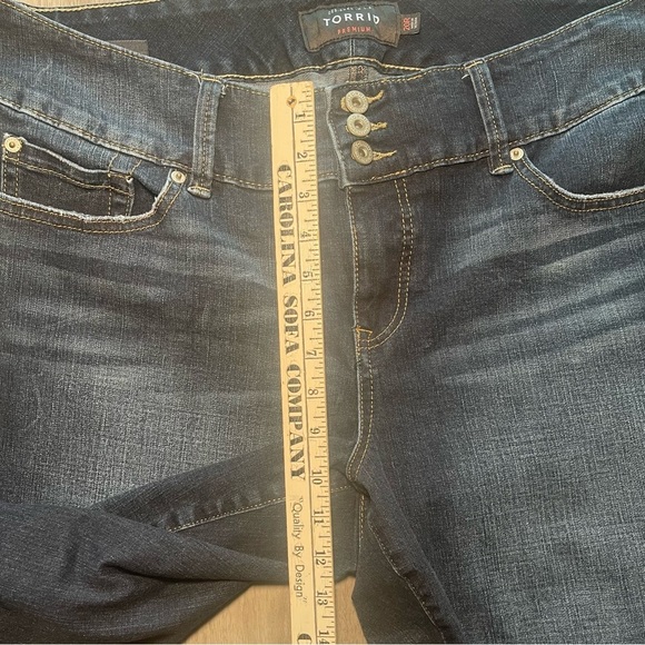 Torrid Premium Skinny High Rise Dark Denim Jegging Women’s Size 20R - Picture 10 of 11